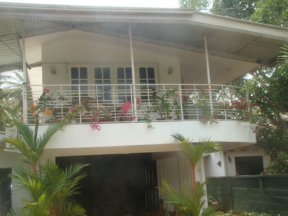 Pinidiya Resort Anuradhapura Exterior photo