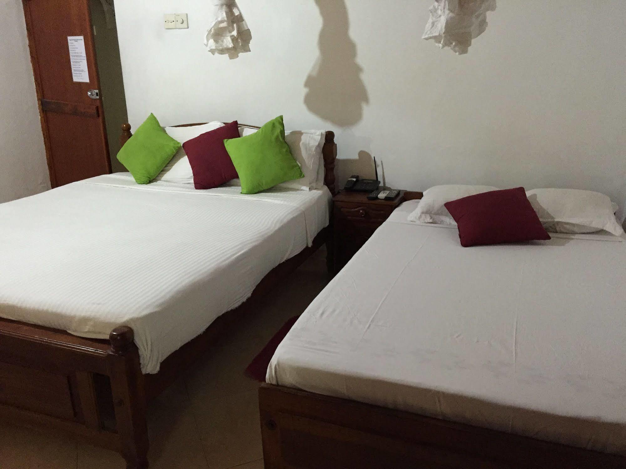 Pinidiya Resort Anuradhapura Exterior photo