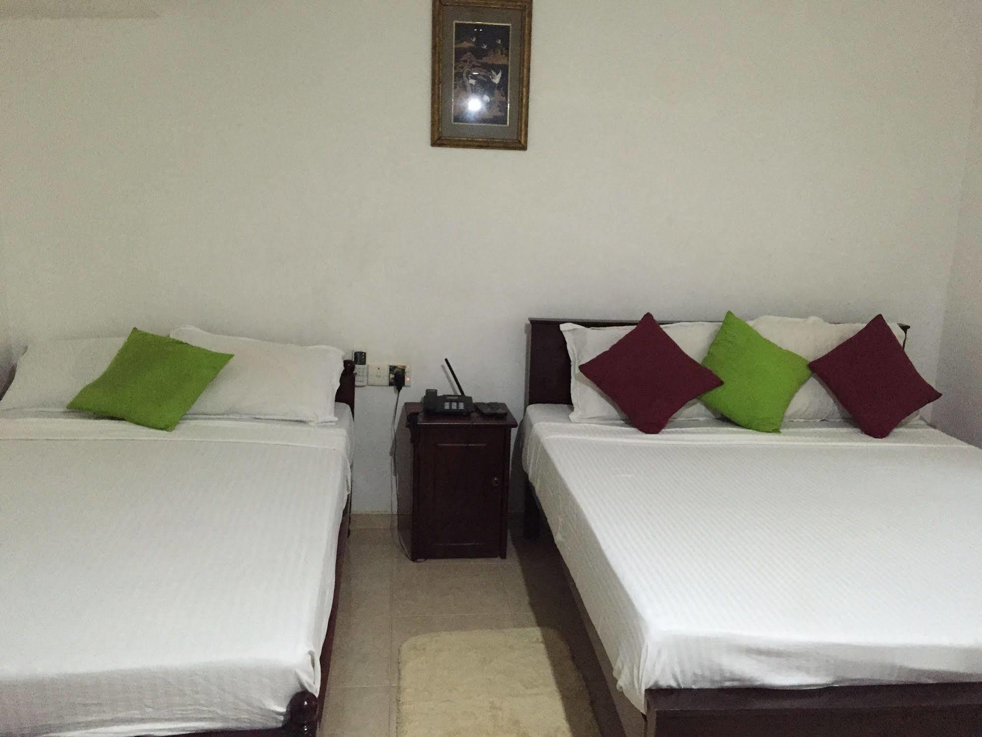 Pinidiya Resort Anuradhapura Exterior photo